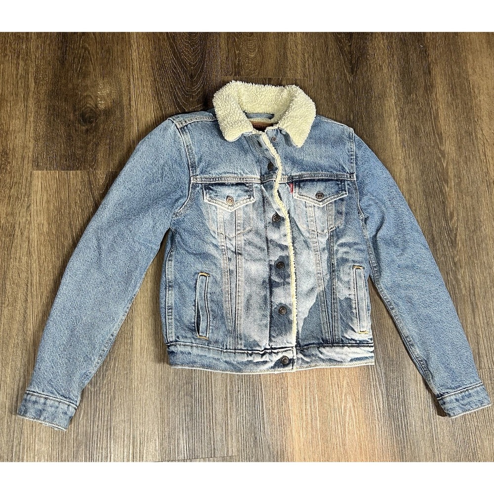 Levis Ex-Boyfriend Sherpa Trucker Jean Jacket Light Wash Denim Faux Fur Lined XS